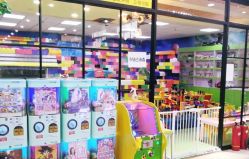 -开心哈乐亲子乐园(东森时尚百货店)