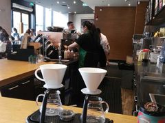 -星巴克臻选(成都来福士店)