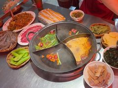 -朱光玉火锅馆(小寨原力场店)