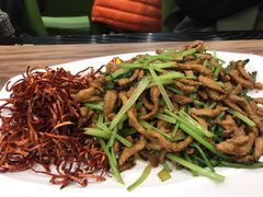 -合合春饼·酱骨·东北菜(潘家园店)