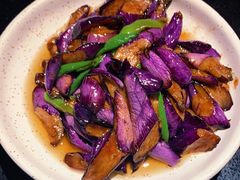 酱爆茄子-老头儿油爆虾·知味杭州(爱琴海购物中心)