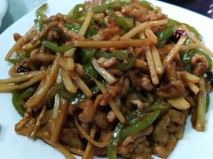 青椒春笋肉丝-珍巷福地四合院菜馆(复兴门店)