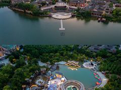 -茅山东方盐湖城景区