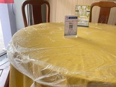 -官塘陈记鱼生·潮汕砂锅粥·牛肉火锅(潮枫路总店)