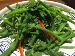 清炒瓜尖-云海肴·汽锅鸡·云南菜(天津国金汇店)