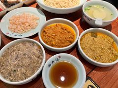 -裕兴记•蟹黄面馆(人民广场店)