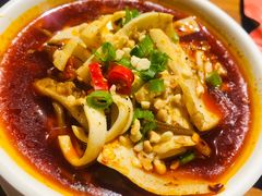 -炉小二铜锅牛蛙•川湘菜(三里屯店)