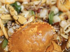 -七欣天香辣蟹火锅(苏州相城VIP总店)