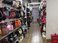 -FIGHTMAN格斗俱乐部(长宁临空店)