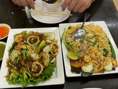 -J Daeng Seafood