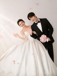 -雅云婚纱摄影工作室旗舰店