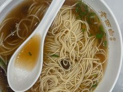-老西白点心店