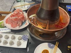 -楼外楼大刀肉传统火锅居(幸福街店)