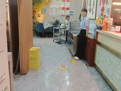 -新天明砂锅鱼头煲