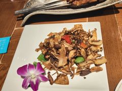 -晓疆山·大美新疆菜(白玉兰广场店)