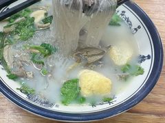 招牌鸭血粉丝-鸭小妹鸭血粉丝(老门东店)