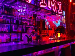 -vimi便利店酒吧