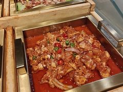 -金滏山·烤肉海鲜火锅自助(襄阳万达店)