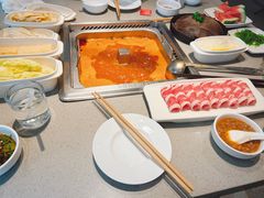 -海底捞火锅(新松江路生日主题店)