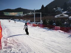 -丝绸之路山地度假区滑雪场