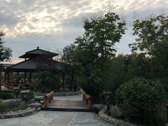 -华山御温泉度假村