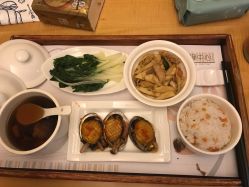 -莉泽月子中心(鹅潭汇店)