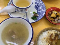 八刀汤-紫金客家菜·石锅猪肚鸡(十年店)