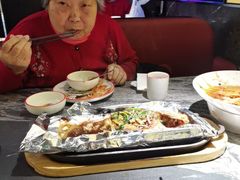 -百联临沂购物中心(临沂路店)