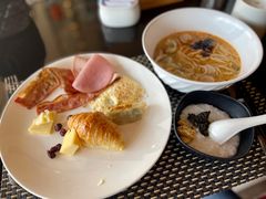 -绿地万豪酒店-城市节奏餐厅