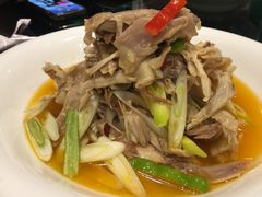 -穆隆斋清真大饭店(串窑街店)
