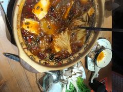 -临界音乐酒馆·小龙虾·江湖菜(华熙LIVE·鱼洞店)