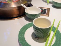 -润园四季椰子鸡火锅(卓越INTOWN店)