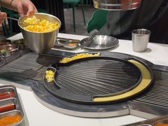 -山野的朋友露营炭火烤肉