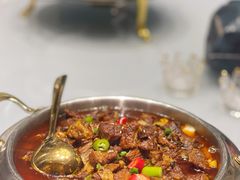 老火炖牛腩-甜阿姨·天台花园私房菜(万松园店)