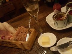 -斯普汇生蚝牛排馆(中骏世界城店)