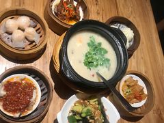 -颐和•海鲜砂锅粥•啫啫煲(奥林匹克广场店)