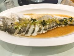 -万龙洲海鲜(大兴绿地缤纷城店)