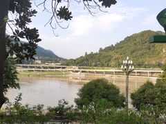 -中国宜宾·长江地标广场