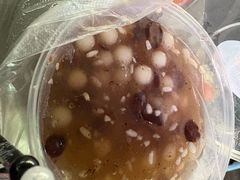-芳婆糕团店(王府大街店)