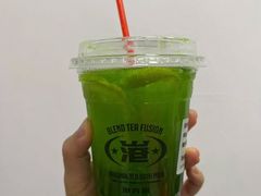 -港究茶·冠军丝袜奶茶(皇庭广场店)