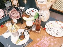 -Mark&Mars Restaurant