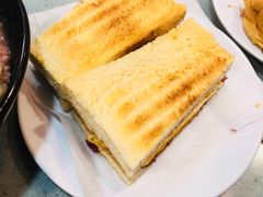 鮮油奶多-华嫂冰室(尖沙咀店)