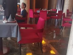 -粤尚腾香居中餐厅(首都机场希尔顿店)