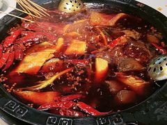 -卤校长老火锅(杨家坪直营店)