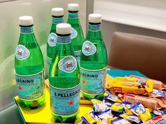 -目艮眼镜SHOWROOM(品牌集合店)
