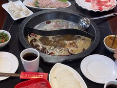-陈府大宅门成都火锅·手切鲜肉(太原街店)