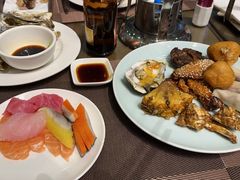 -飨食汇全日制餐厅·昆山皇冠假日酒店(九方店)
