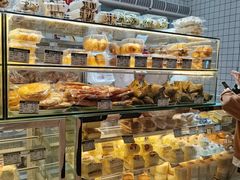 -白玉兰食品甜凤店(合生汇店)