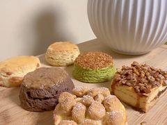 -SKROLL卡特司库·蛋糕定制·生吐司·司康(古北程家桥店)