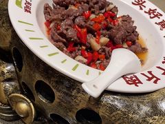 -老湖南民间菜·牛肉十八炒(花都店)